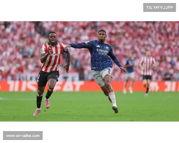 曼联小将海文替补登场送出关键助攻闪耀全场获球迷盛赞